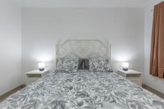 Edificio El Baifo Loco - Constantin - Gran Tarajal - 2