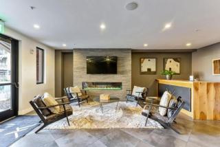 1min Delta - Salt Palace - King Bed - Gym - Parking - 1