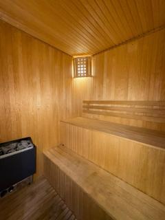 Veluna Inn Hostel - 4