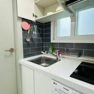 C- an apartment-style accommodation in Seoul - Bongcheon Station - 4