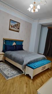 Veluna Inn Hostel - 8