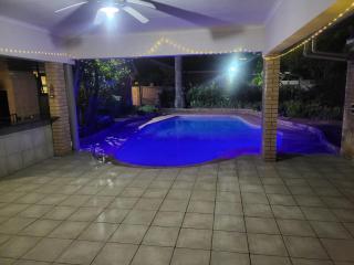 Happy Holiday Lodge - 3