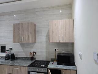 Lakeside Hilltop Haven - 6