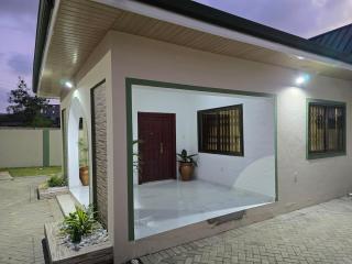 Lakeside Hilltop Haven - 1