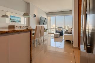 Condominio H2-Luxurious 2 BR / 16th F - Bocagrande - 4
