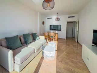 Sunset Paradise - 1 bedroom with Ocean Views, Pool, PA74 - 1