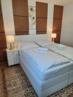 Moderne 3Zimmer Wohnung, in Königsbrunn bei Augsburg - 0