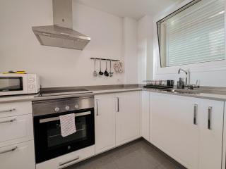 Sunset Paradise - 1 bedroom with Ocean Views, Pool, PA74 - 7