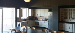 Renovated Chapel With Fjord Views In Vågstranda - 5