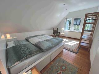 Landhaus im Garten - 2