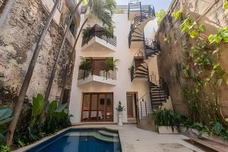 Casa de 3 Hab en la Ciudad Amurallada con Piscina - 1