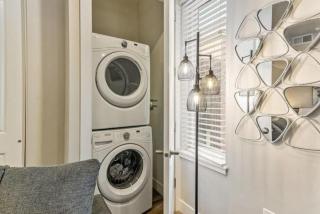 1min Delta - Salt Palace - King Bed - Gym - Parking - 4