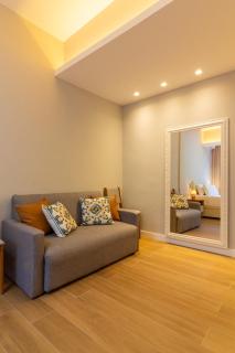 Loft com janela acustica a 5 minutos caminhando ate a praia - NSC304 - 2