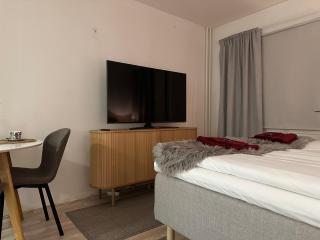 Santa's Holiday Homes - 4