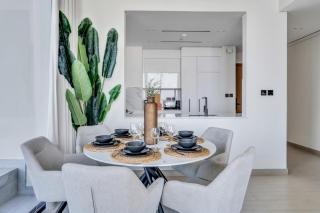 GuestReady - High floor Luxury with a Private Pool - 2