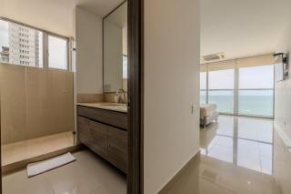 Hermoso Apto 2 Hab Piso 19 en Morros City - 3