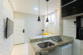 Apt in Downtown 150m from the Sea CEC0404 - 3