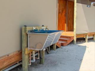 Khwai Game Lodge and Campsite - 4