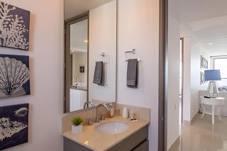 Espectacular Apto de 2 Hab Piso 24 - Morros City - 9