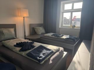 361 Degrees Skyline View Hamburg - 8