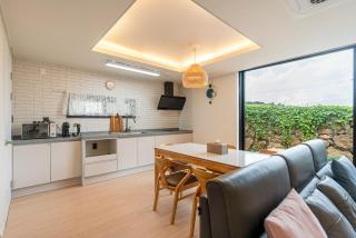 In Aewol Forest 102 - 4