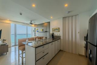 Piso 27 - Espectacular apartamento en Bocagrande - 1