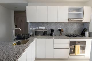 Lujoso Apto de 2 Hab en piso 26 - Morros City - 4