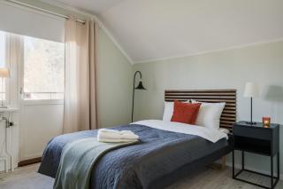 Guestly Homes - 3BR Homely Villa in Piteå - 3