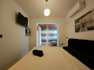 Cozy Condo in Bllok 5 min walk from Central Park - 3