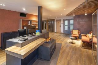 Sure Hotel by Best Western Dole - 9