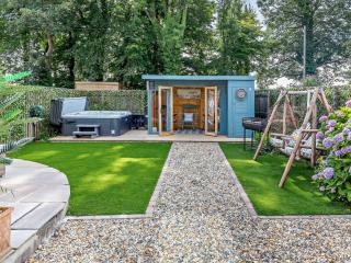 4 Bed in Lanhydrock 90215 - 0