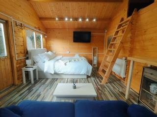 White Cliff Rest - 1