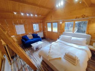 White Cliff Rest - 0