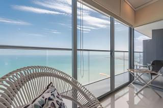 Lujoso Apto de 2 habitaciones en piso 30 - 3