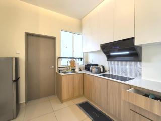 D Aman Infinity Pool and AS Tower View Homestay 05 - 8