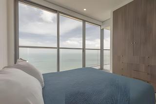 Lujoso Apto de 2 Habitaciones Piso 32- Morros City - 4