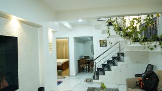 The Moon Graceful Villa - Ketti - 5