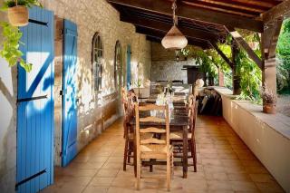 Farmhouse Sleeps 11 with Shared Pool - 9