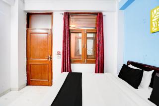 Hotel O by OYO The Swarnim - 1