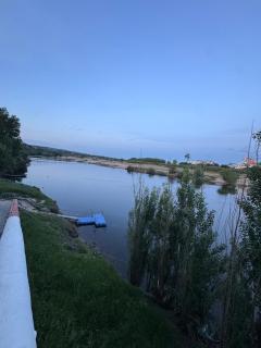 Casa Turquesa Pet-Friendly, Riverfront Home - 8