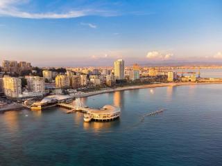 Sea & City Apartment Durrës - 5