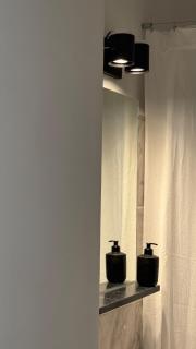 Amplio y luminoso departamento - 4