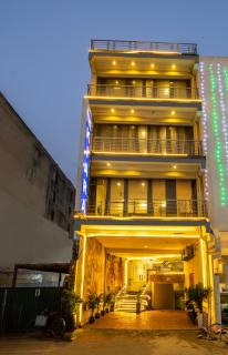 Hotel Devas Suites - 2