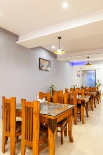 HOTEL THE KIARA With - FREE AIRPORT PICKUP DELHI AIRPORT - 1