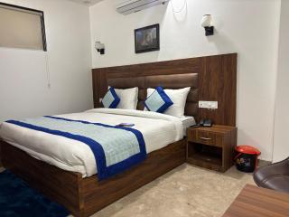 Hotel Kuber International-IGI Airport Delhi - 6
