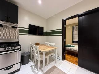 Central Living UWS Apartments - 7