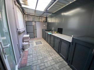 Waterside Complex - Beachfront Villa in Grand Baie - 7