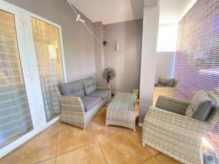 Waterside Complex - Beachfront Villa in Grand Baie - 8