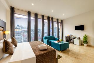 HOTEL THE KIARA With - FREE AIRPORT PICKUP DELHI AIRPORT - 8