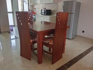 Blonch's Airbnbs - 4